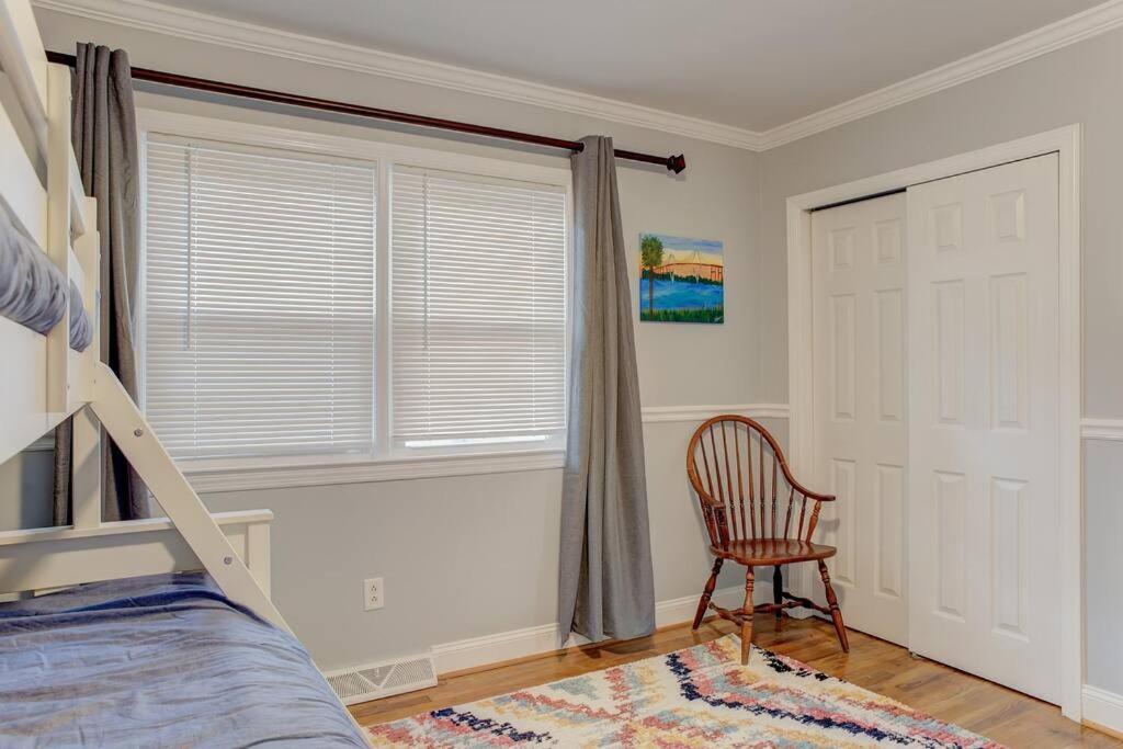 Charming Home Near Folly & Downtown Charleston Kültér fotó