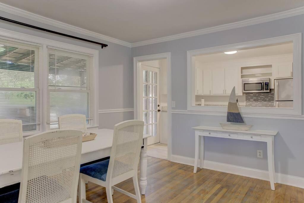 Charming Home Near Folly & Downtown Charleston Kültér fotó