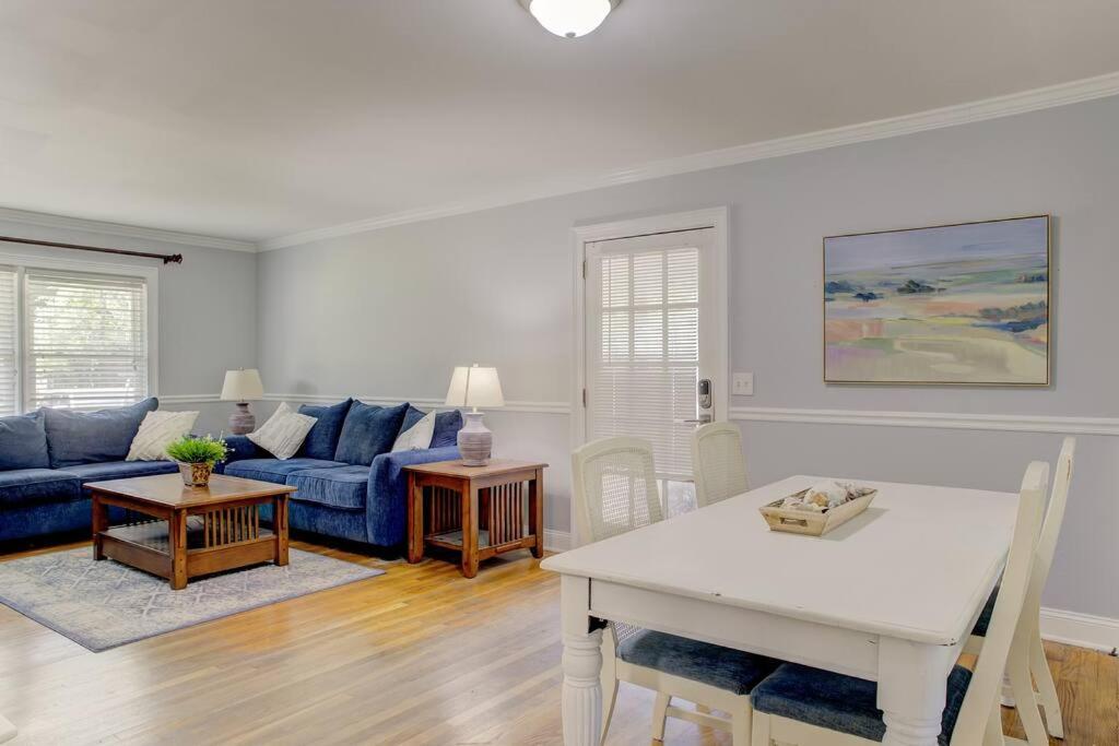 Charming Home Near Folly & Downtown Charleston Kültér fotó