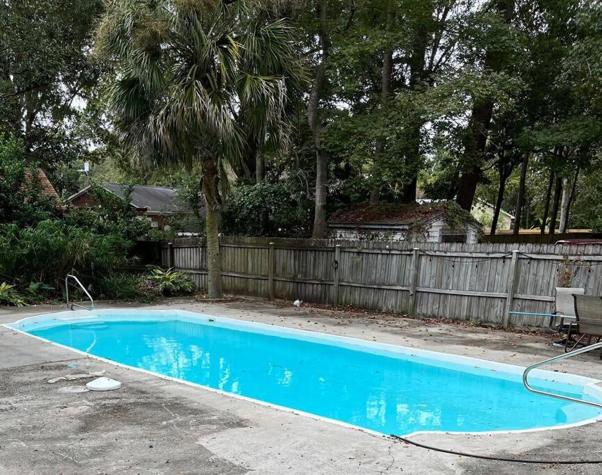 Charming Home Near Folly & Downtown Charleston Kültér fotó